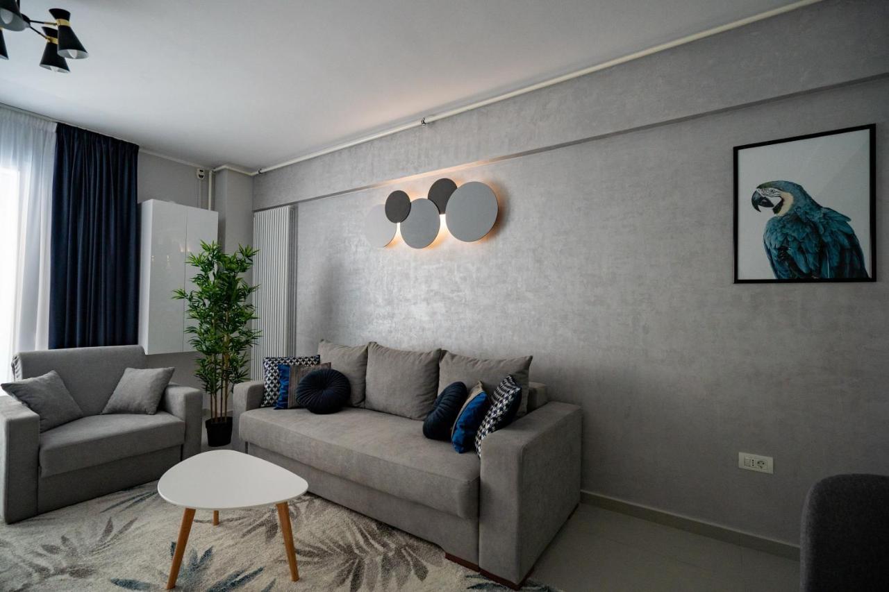 Moonlight Mamaia Apartments エクステリア 写真